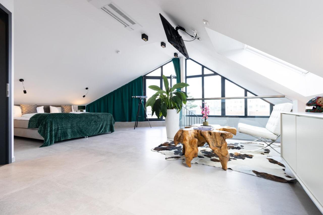 The Penthouse At Eco Smart Apartments 뉘른베르크 외부 사진